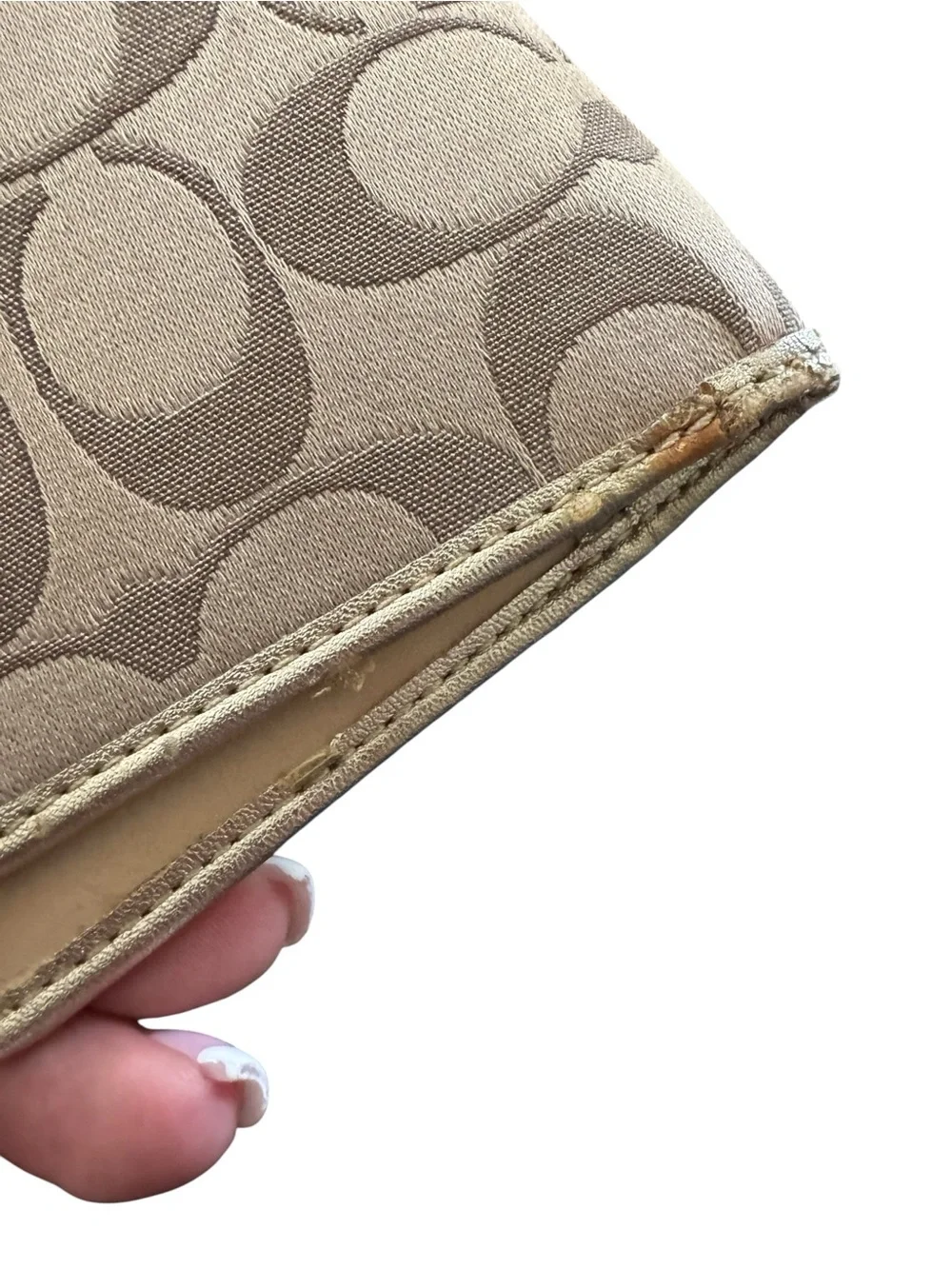 Coach Poppy Passport Holder